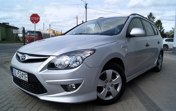 Hyundai I30 cena 21500 przebieg: 148000, rok produkcji 2011 z Syców małe 436